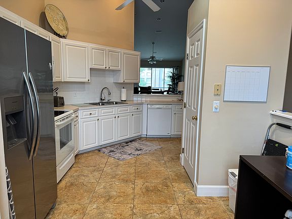 4th image of 373 Enclave Dr