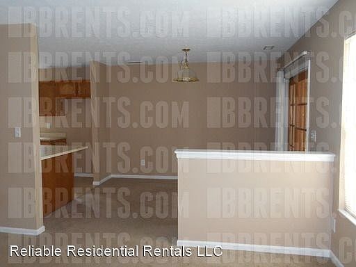 4th image of 568 Whispering Pines Pl