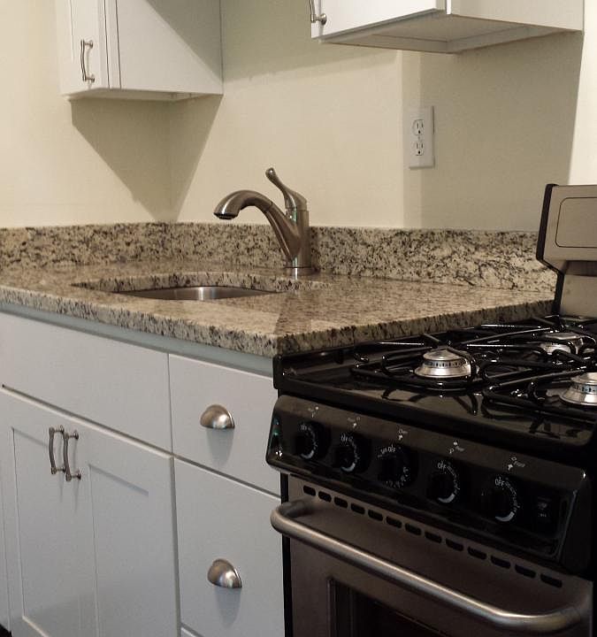 2nd image of 102 Willow St #03
