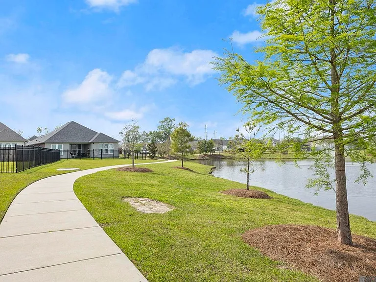 3143 Canewood Ln — Photo 22