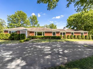650 Brook Hollow Rd, Nashville, TN 37205