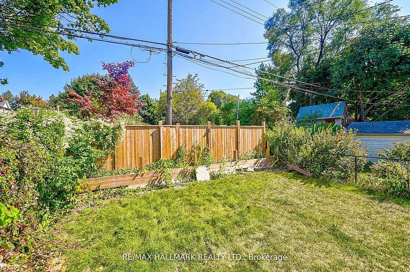 Toronto House for rent - 4 Bedrooms — photo 25