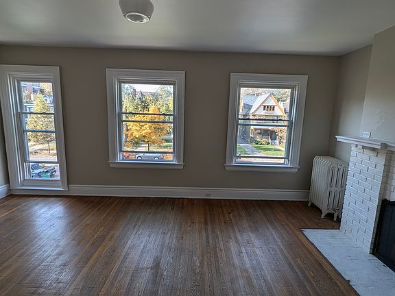 3rd image of 385 Elmwood Ave APT 6