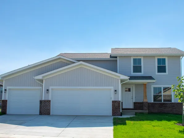 53 Fedor Cir, Bloomington, IL 61705