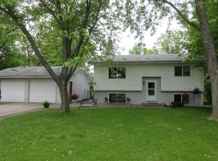 411 10th Ave N, Sauk Rapids, MN 56379