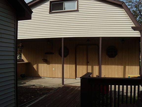 Garage Side Entrance