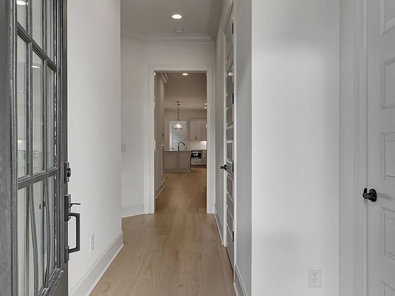 5th image of 2037 Cleaver St Lot 2525