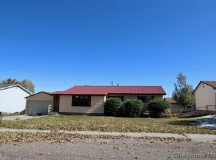 906 19th St, Wheatland, WY 82201