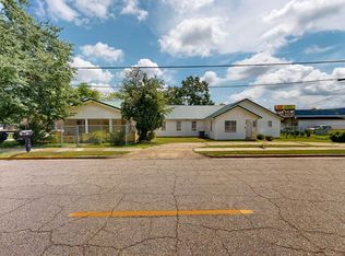 104 N Herring St, Dothan, AL 36303