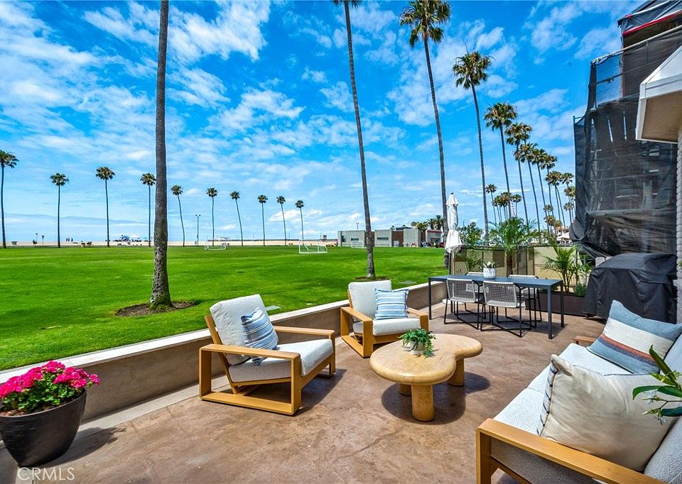 1st image of 920 E Oceanfront