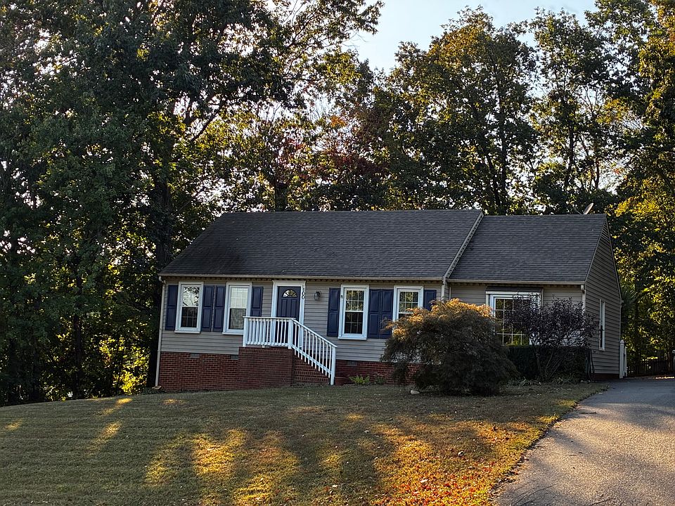 1st image of 100 Castle Rock Dr
