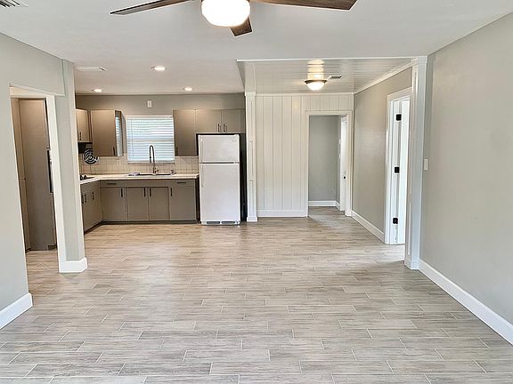3rd image of 2774 Cheryle Ln