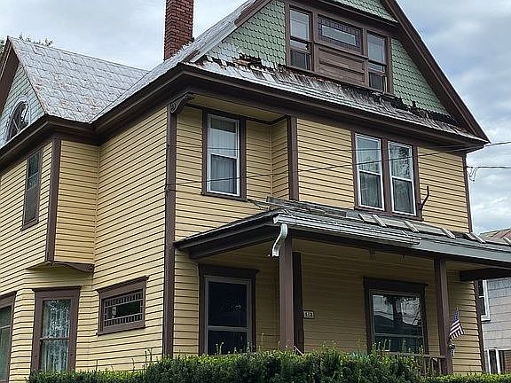 3rd image of 43 S Broad St