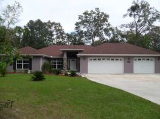 3 Bay Court Pass, Ocklawaha, FL 32179