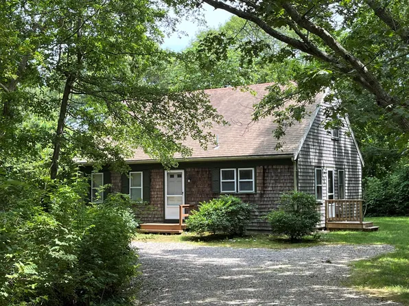 22 Weathervane Lane, East Sandwich, MA 02537