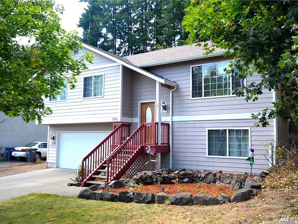 1st image of 3051 SE Grovewood St