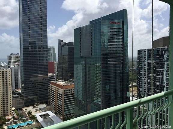 3rd image of 1200 Brickell Bay Dr #D4