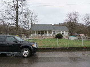 212 Kingston Ave, Oliver Springs, TN 37840