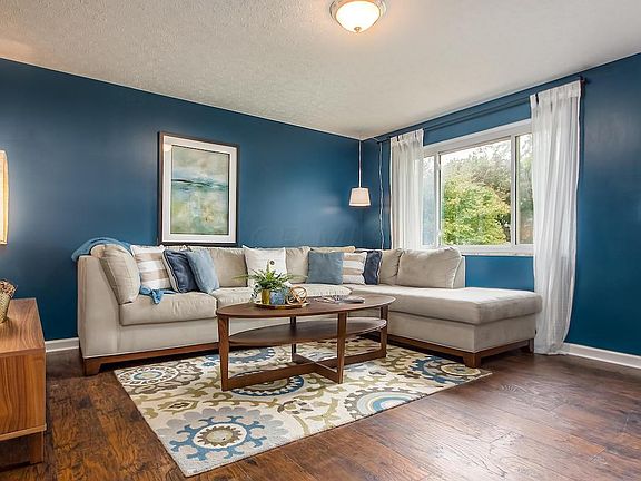4th image of 6083 Bolamo Ct