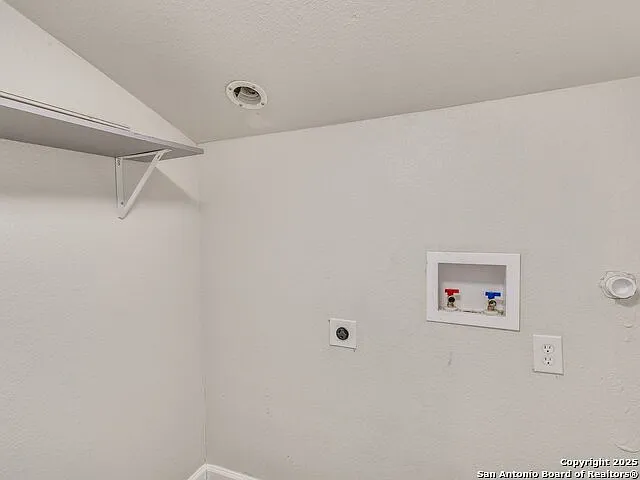 100 Lorenz Rd #1501 — Photo 11