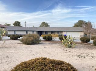 19588 Tomahawk Rd, Apple Valley, CA 92307