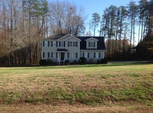8202 Springdale Meadow Ct, Stokesdale, NC 27357