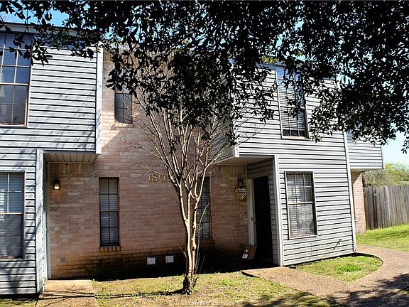 3rd image of 1805 Woodsman Dr #A-d