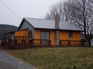 137 S Side Dr, Newville, PA 17241