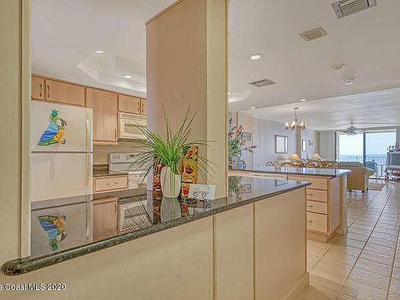 3rd image of 830 N Atlantic Ave APT 806