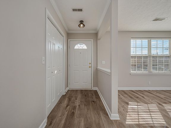 2nd image of 2120 Lebanon Pike APT 15