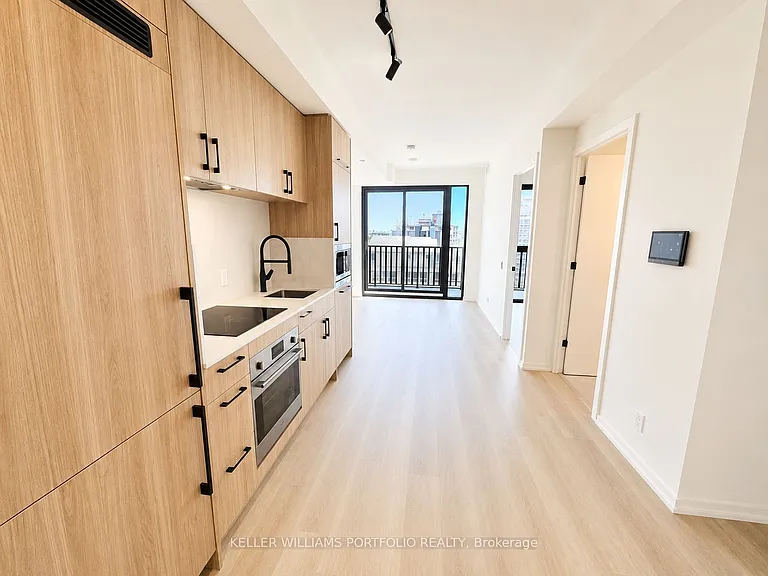 109 Erskine Ave #1106 — Photo 3