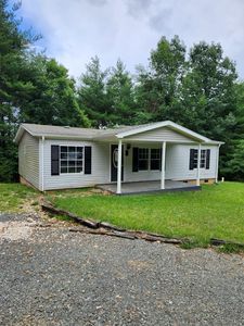 164 Honeysuckle Ln, Galax, VA, 24333