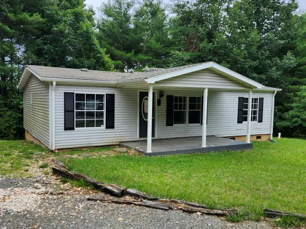 164 Honeysuckle Ln, Galax, VA 24333