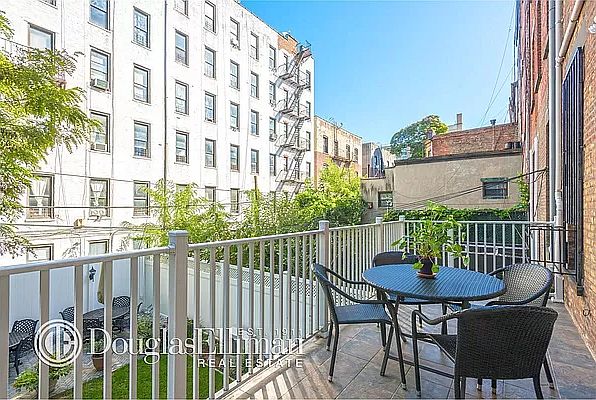 1st image of 1239 Dean St APT 1
