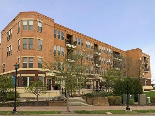 150 E Burnsville Pkwy APT 303, Burnsville, MN 55337