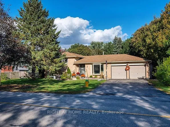 45 Centennial Ave, East Gwillimbury, ON L9N 1H1