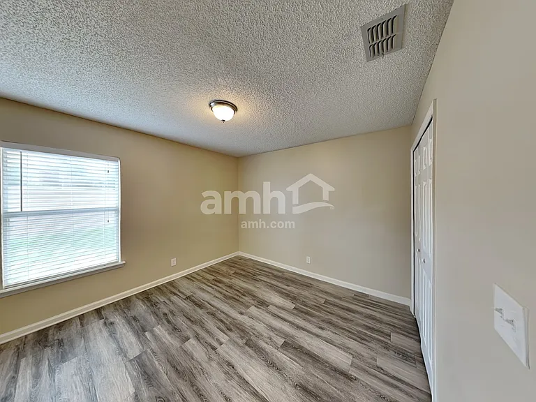 12344 S Benton Harbor Dr — Photo 20