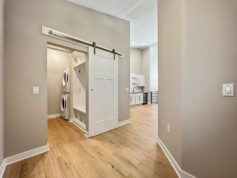 1016 NW Bethel Ln — Photo 24