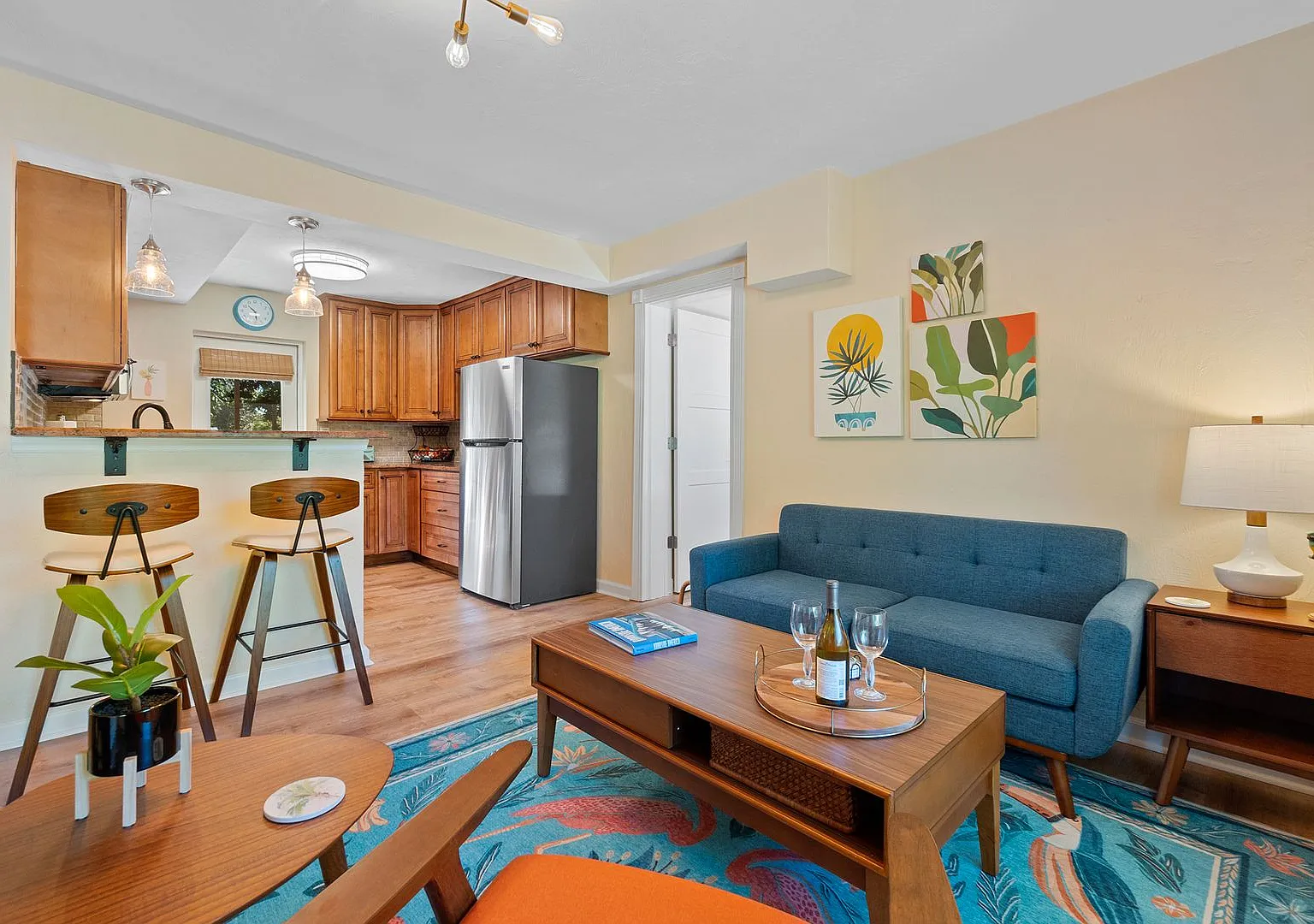 Charming 3Bed 2bath Nestled in the heart of Ormond Beach for $1725.00 — Photo 3
