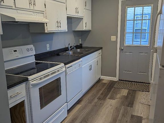 4th image of 141 Water Ave