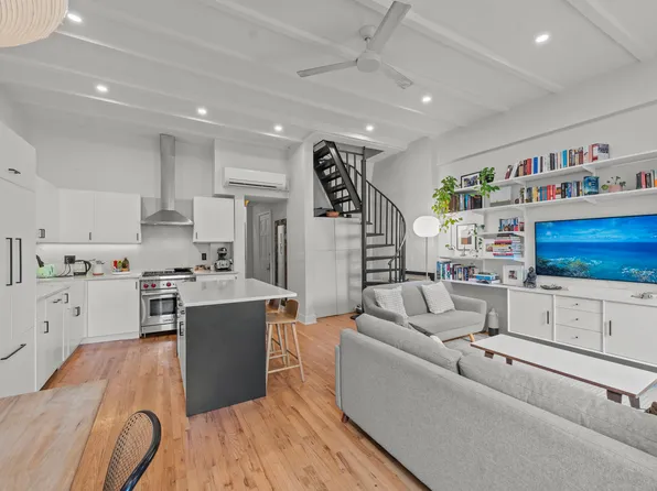 328 Clinton Avenue image 3 of 16