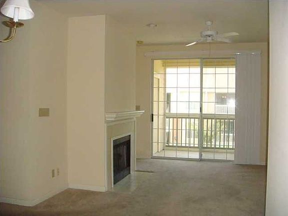 2nd image of 1600 Long Grove Dr Unit 421