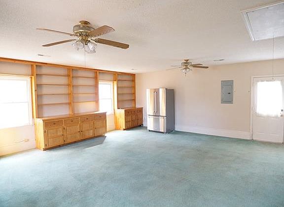 5th image of 1032 E 24th St