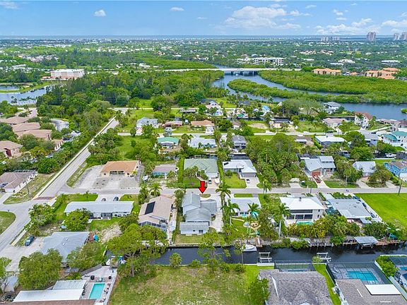 3rd image of 27304 Gasparilla DR