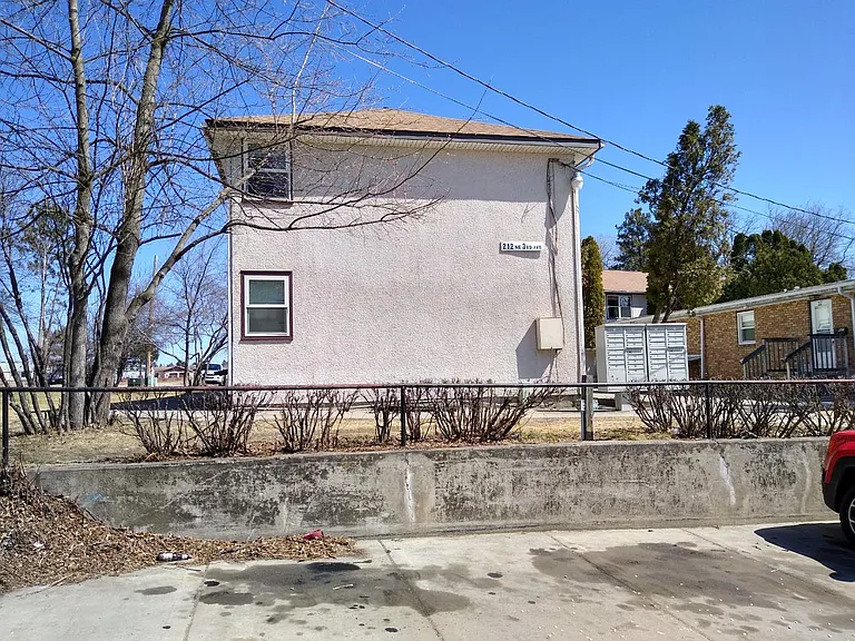 Alpine Apartments — Photo 14