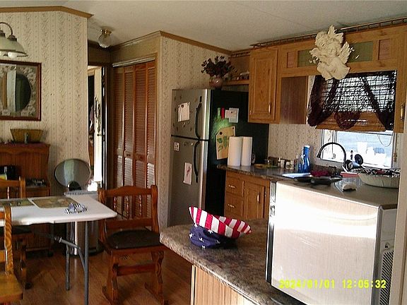 3rd image of 11565 Zecher Rd