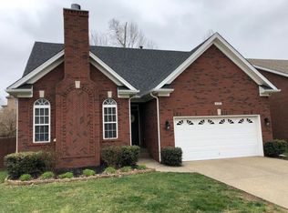 4125 Sunny Crossing Dr, Louisville, KY 40299
