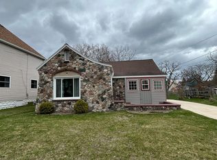 416 Church St, East Tawas, MI