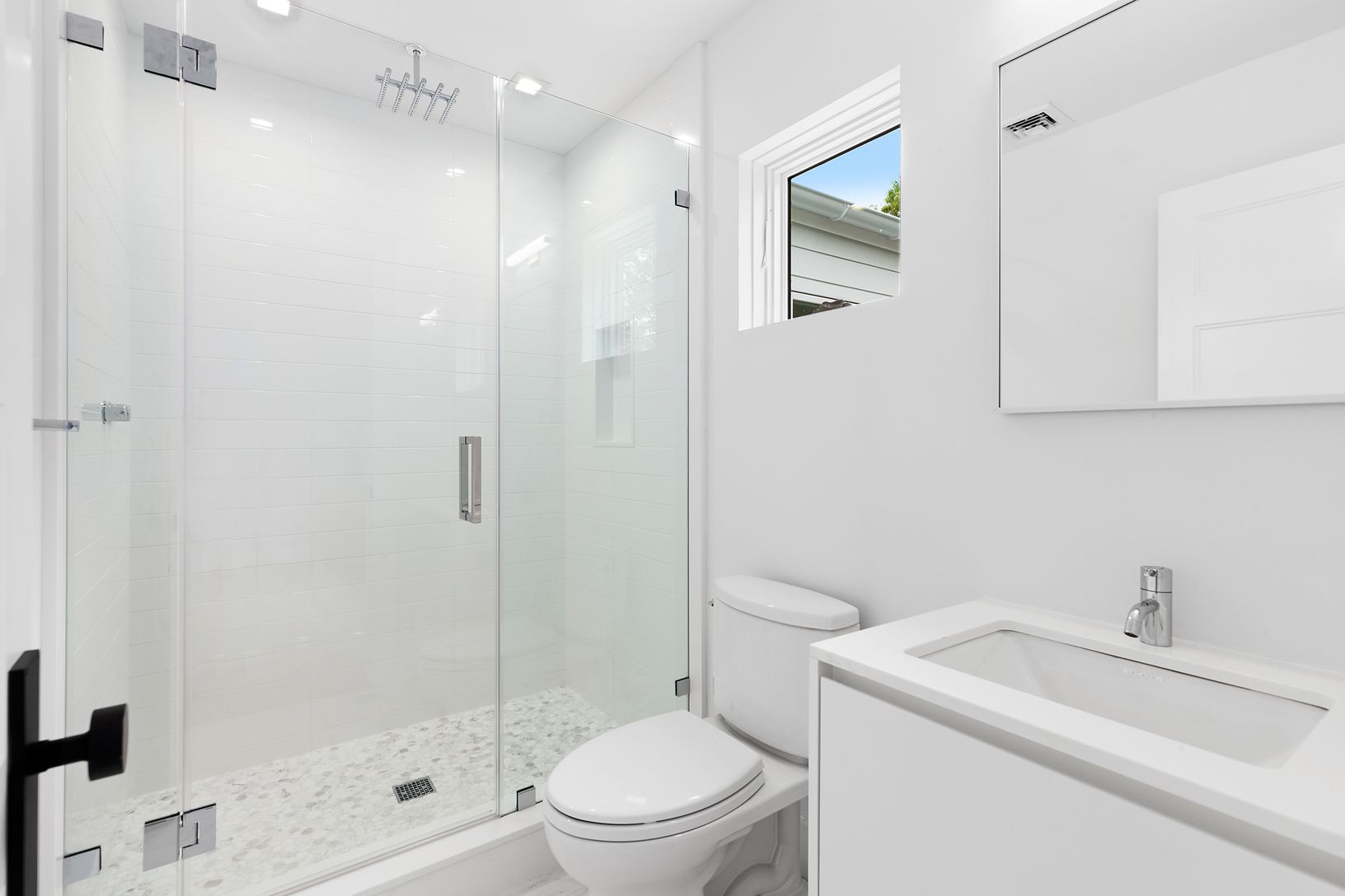  2nd Floor Guest Bath