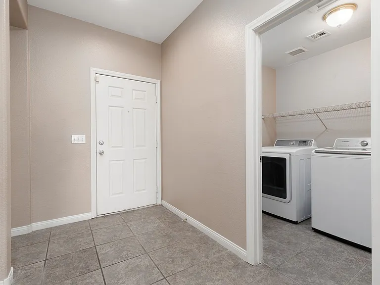 5432 Roaring Surf Dr — Photo 5